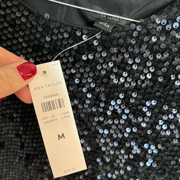Ann Taylor fitted sequin top - Picture 4 of 6